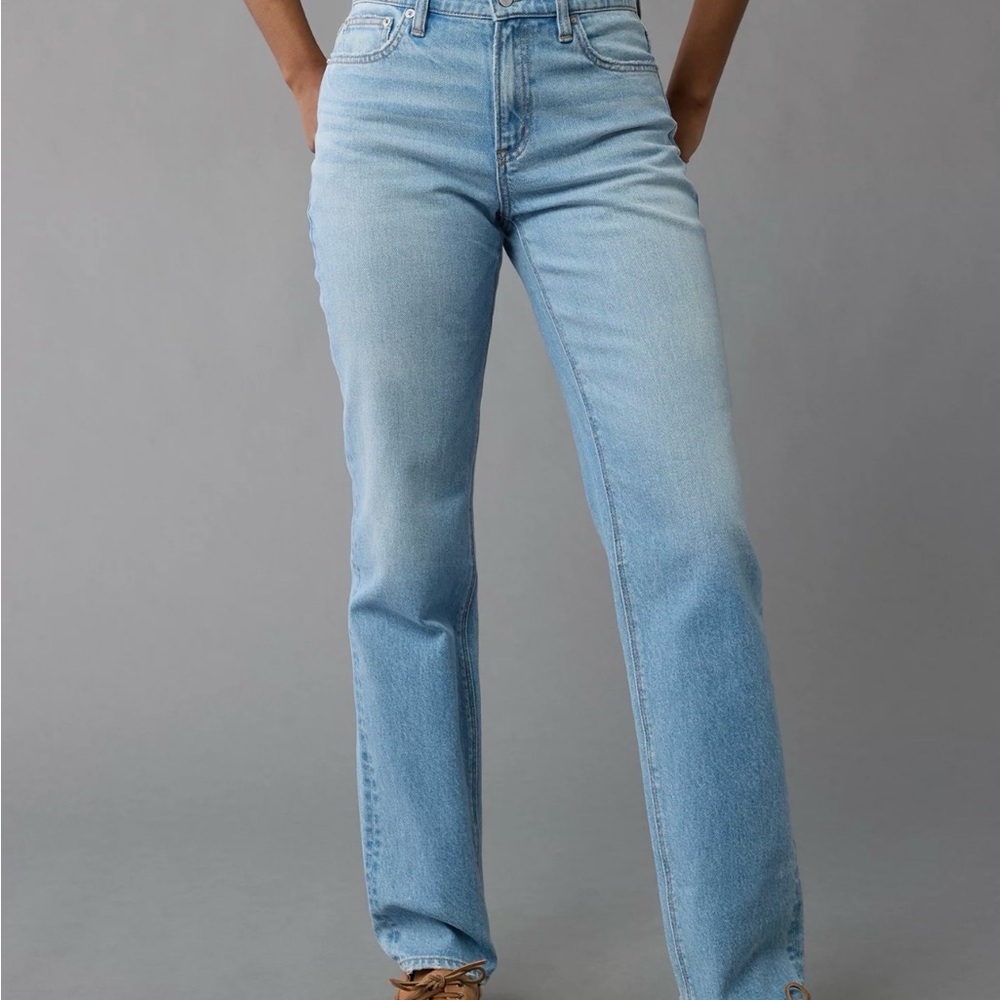 American Eagle Outfitters Light Blue Straight-Leg Jeans